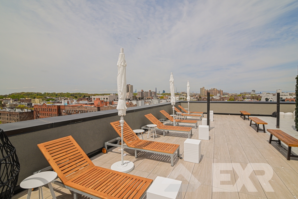 100 Lenox Road - Photo 12