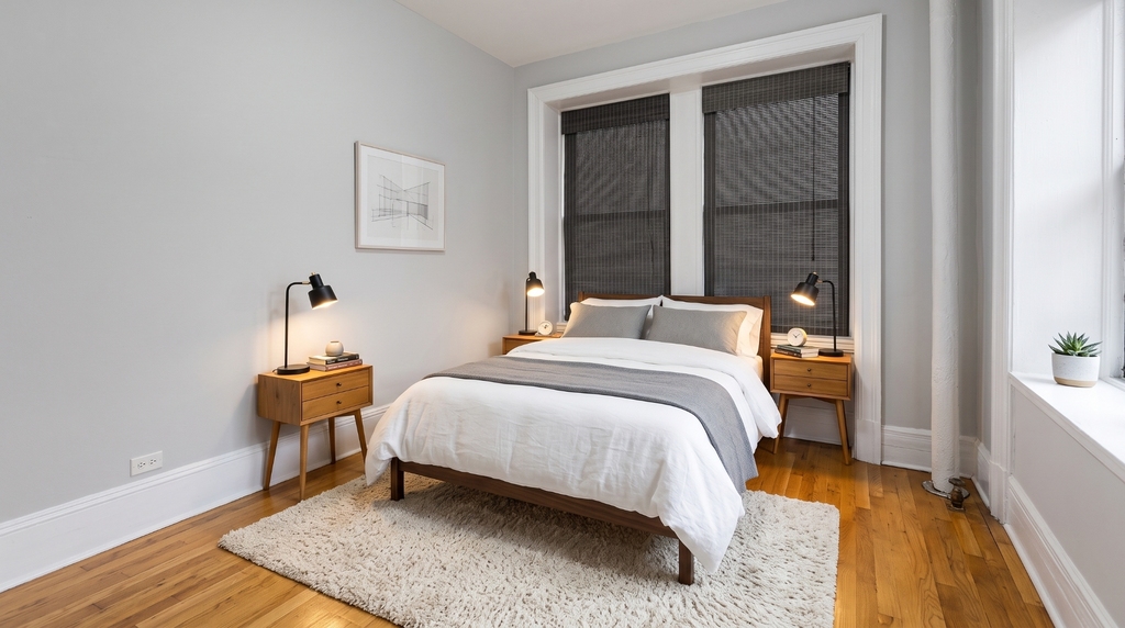 220 West 98th Street - Photo 2