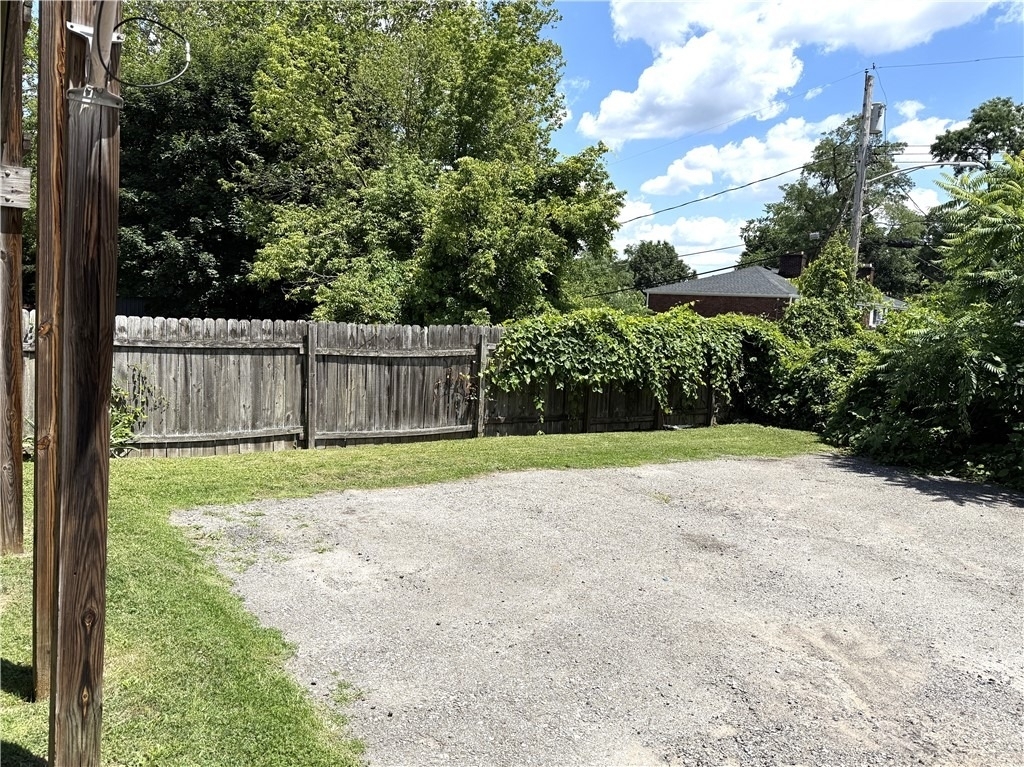 159 Kendal Ave - Photo 1