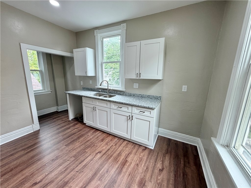 1918 7th Ave - Photo 3