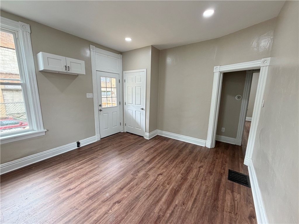 1918 7th Ave - Photo 7