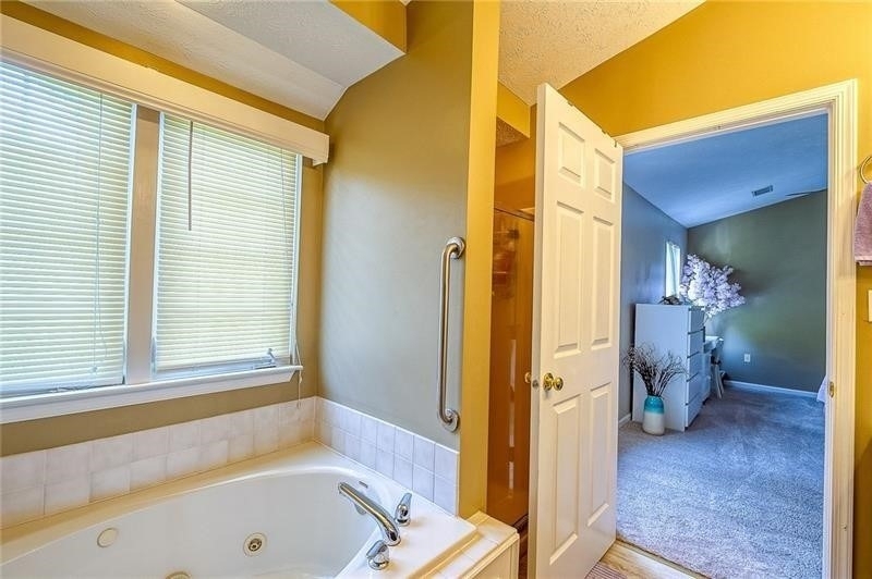 8506 Club Side Drive - Photo 18