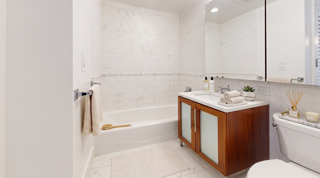 795 Columbus Avenue - Photo 3