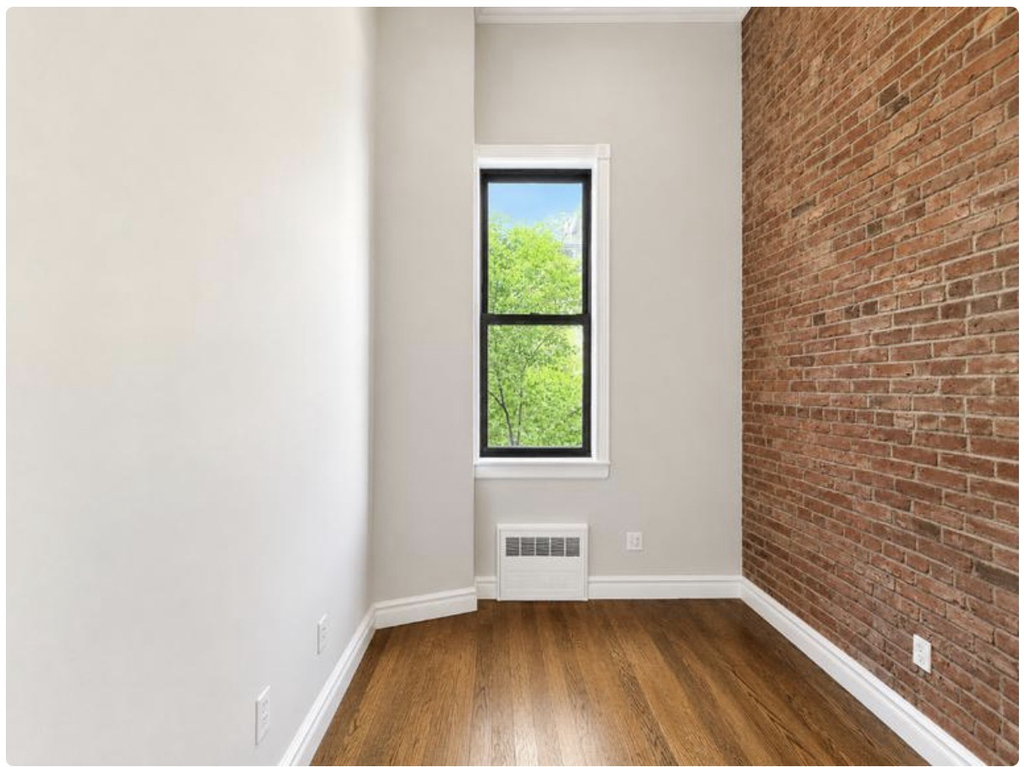 234 West 14th Street - Photo 2