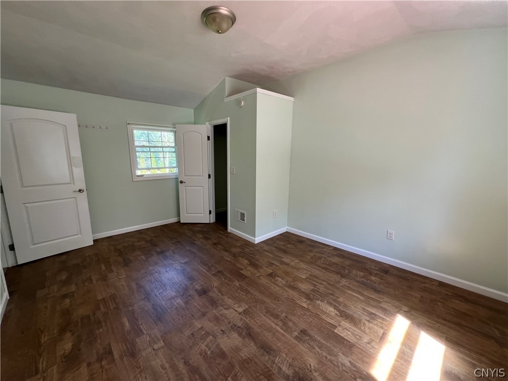 1186 State Route 104b - Photo 10