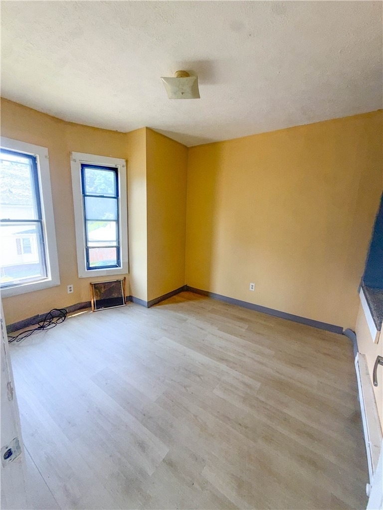 308 Reynolds Street - Photo 10