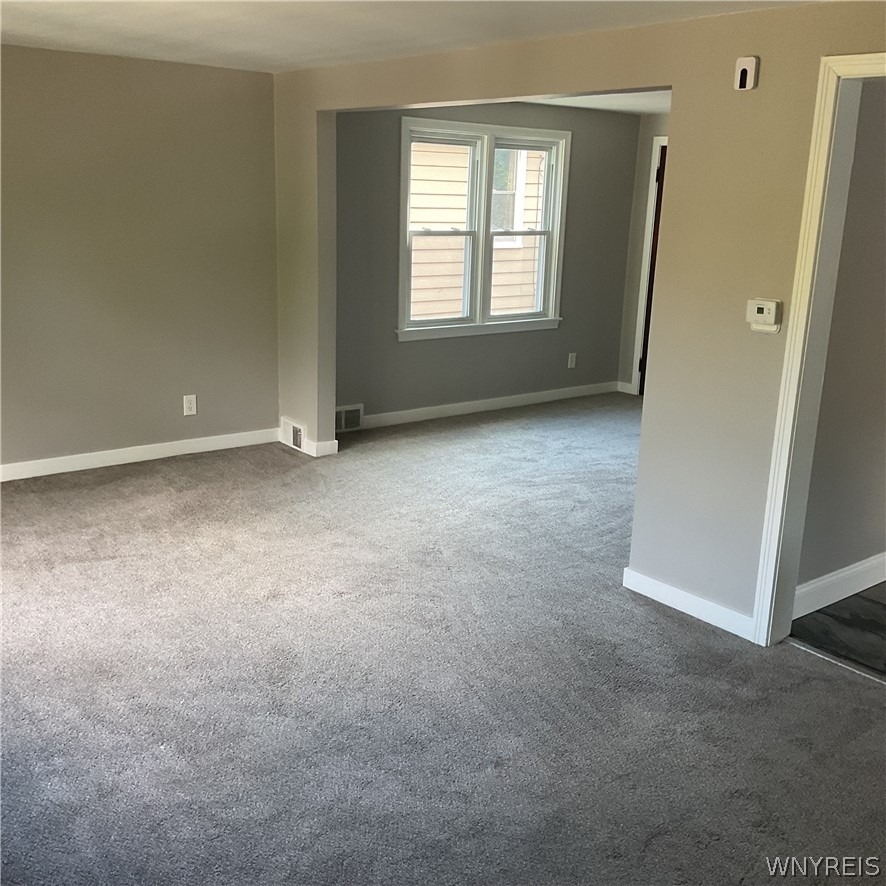 183 Hamilton Drive - Photo 3