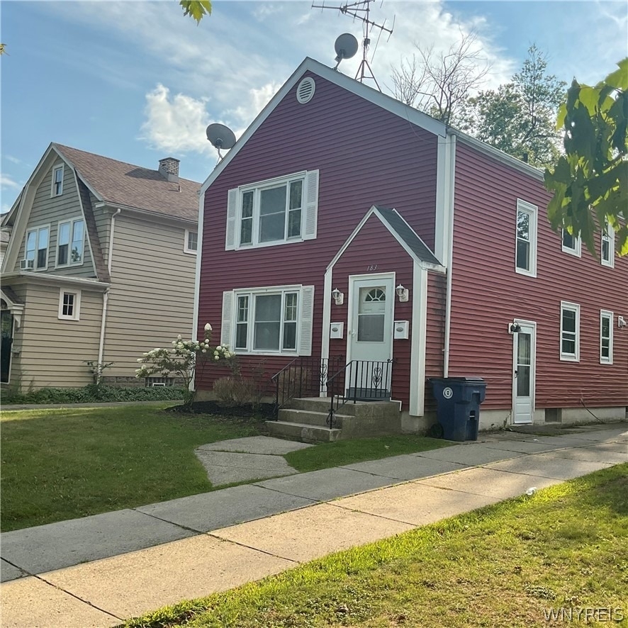 183 Hamilton Drive - Photo 0
