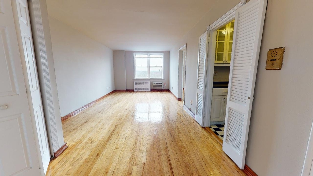 66-15 Thornton Place - Photo 3