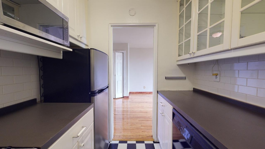 66-15 Thornton Place - Photo 7