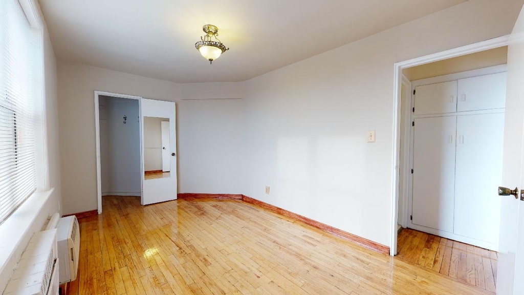 66-15 Thornton Place - Photo 11