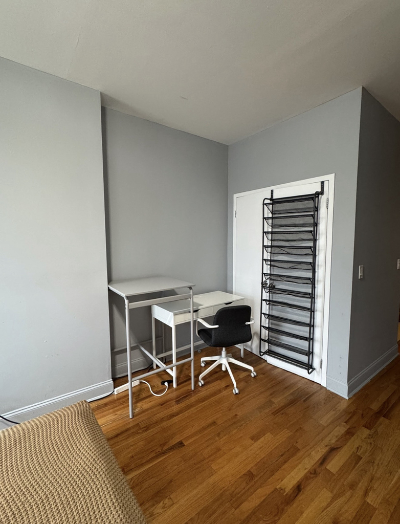 901 St Johns Place - Photo 1