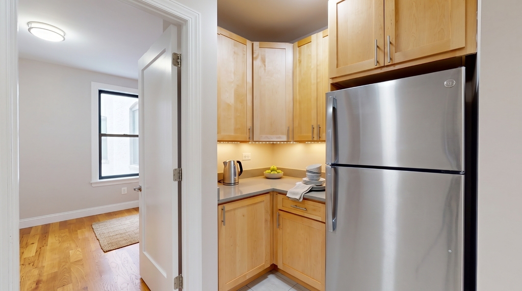 65 Ft Washington Avenue - Photo 5