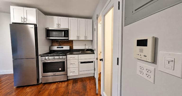 521 East 5th Street - Photo 1