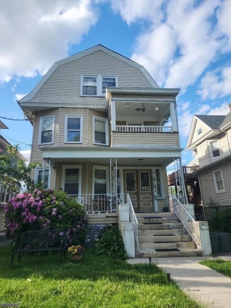 15 E Clay Ave - Photo 0