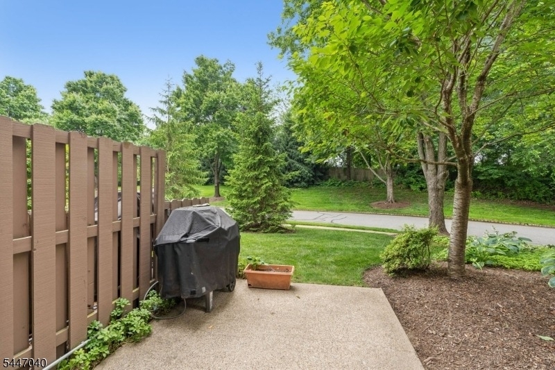 251 Plymouth Ct - Photo 21