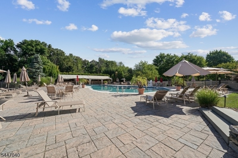 251 Plymouth Ct - Photo 30