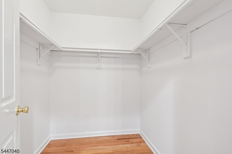 251 Plymouth Ct - Photo 17