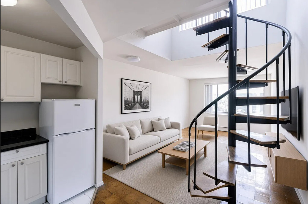 220 East 24th Street #8D - Photo 1
