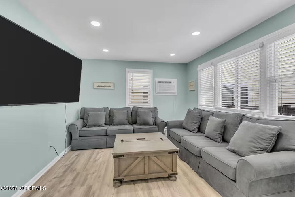 115 Dupont Avenue - Photo 7