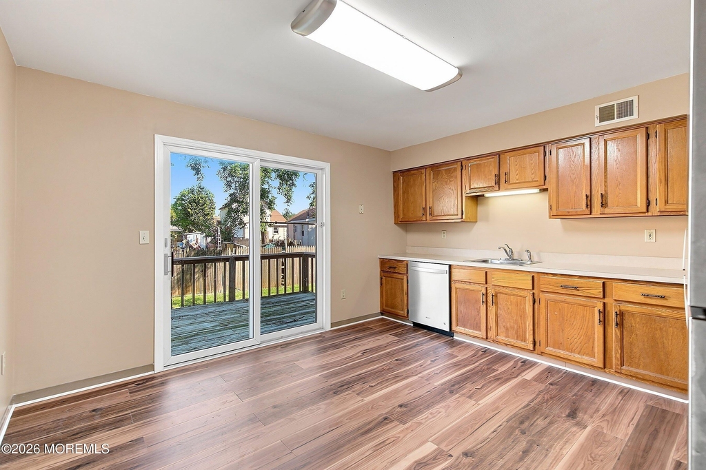 229 2nd Street - Photo 5