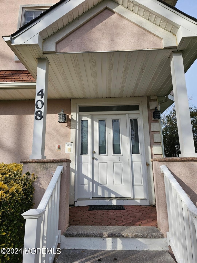 408 2nd Avenue - Photo 1