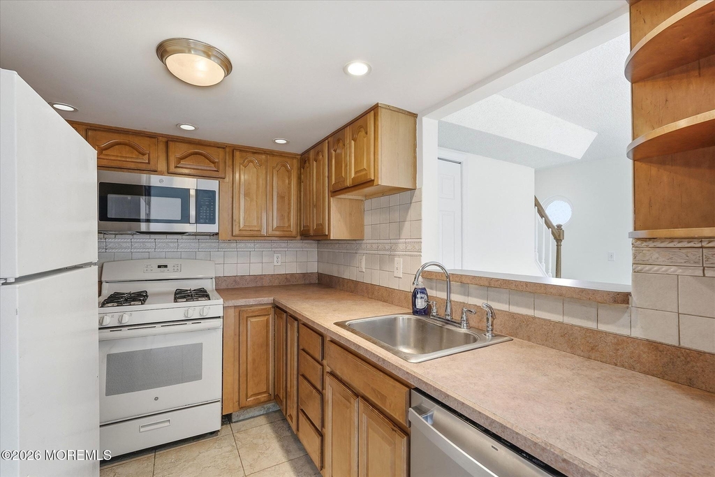 85 Brandywine Court - Photo 8