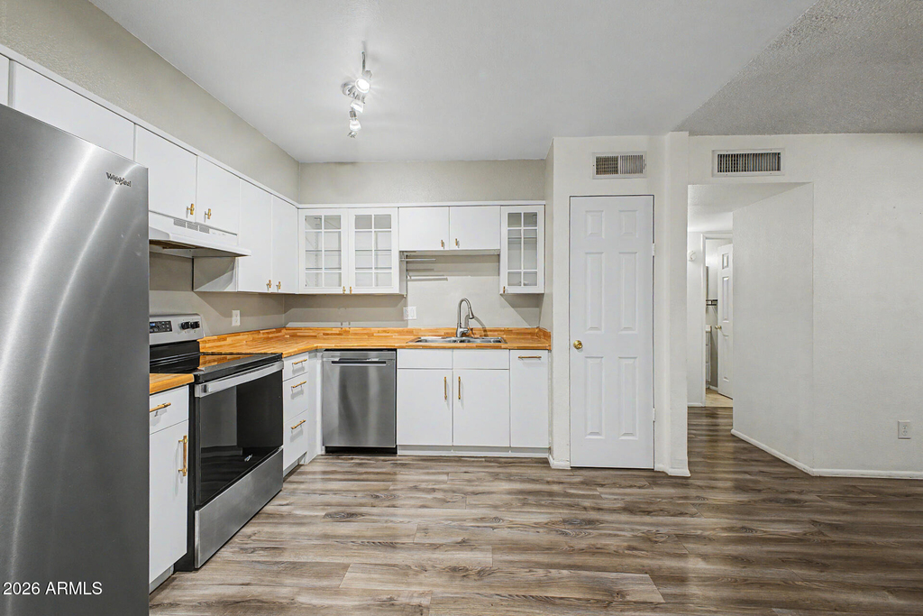 830 S Dobson Road - Photo 10