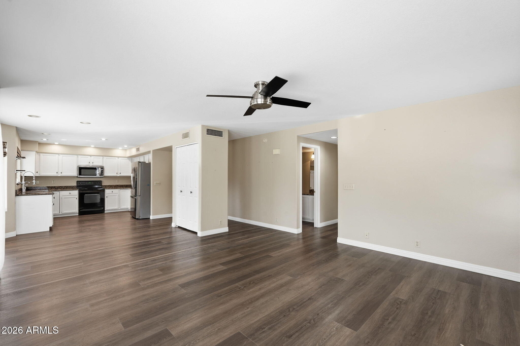 30405 N 42nd Street - Photo 11