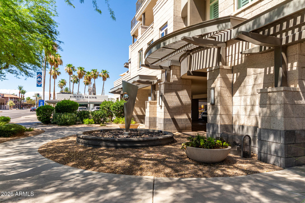 3801 N Goldwater Boulevard - Photo 1