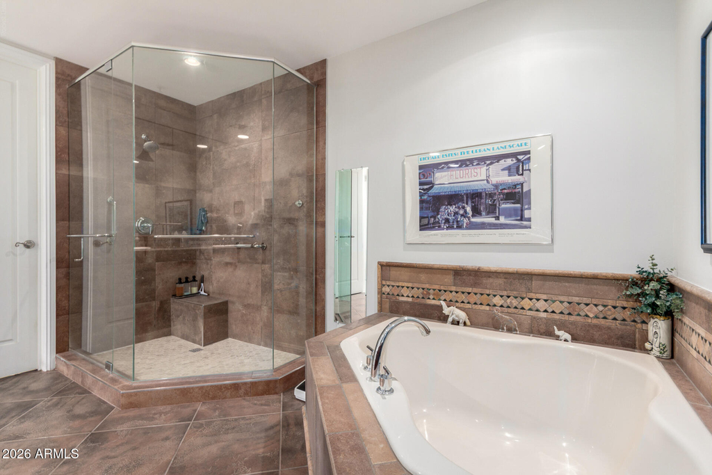 3801 N Goldwater Boulevard - Photo 29
