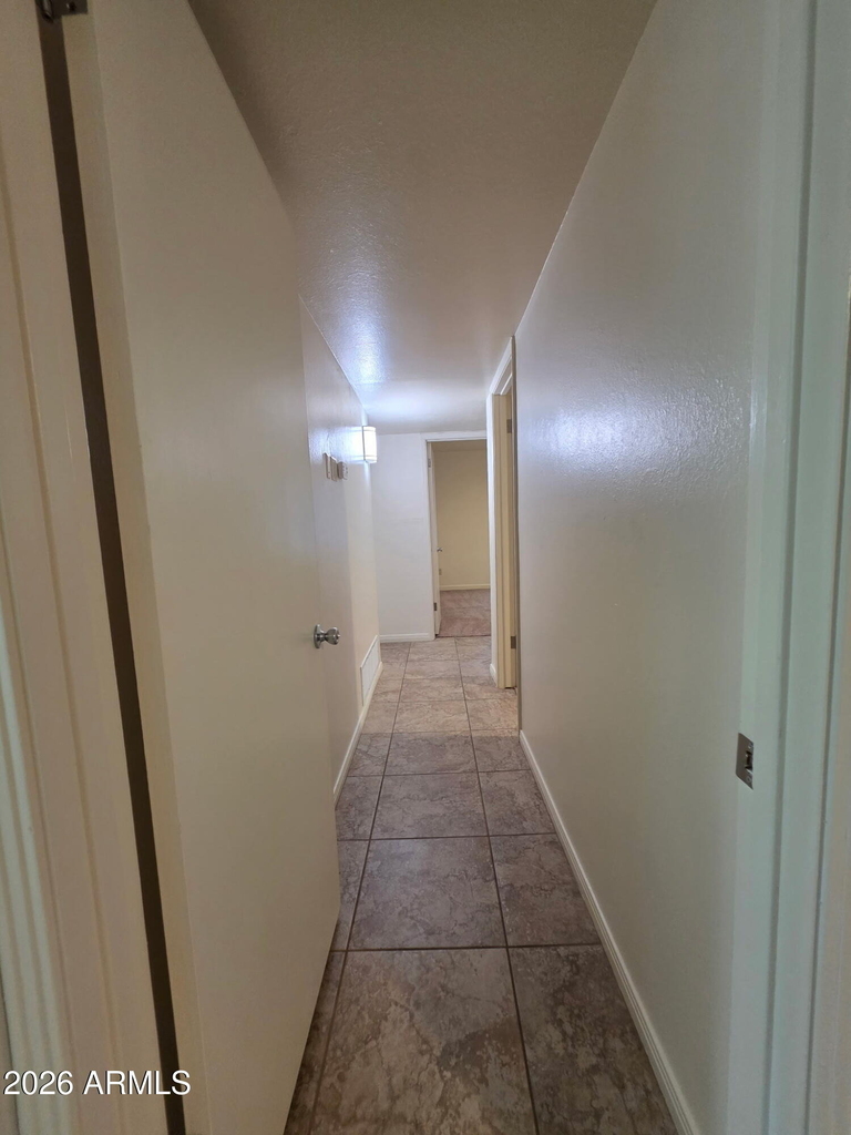 3207 E Medlock Drive - Photo 2