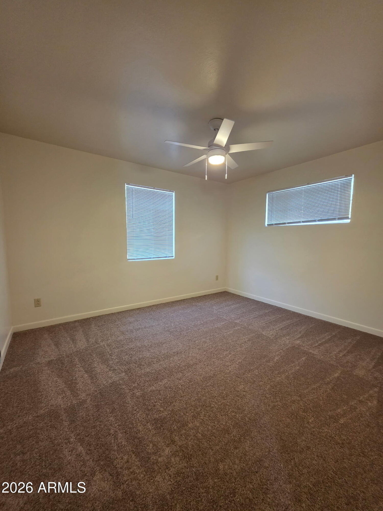 3207 E Medlock Drive - Photo 6