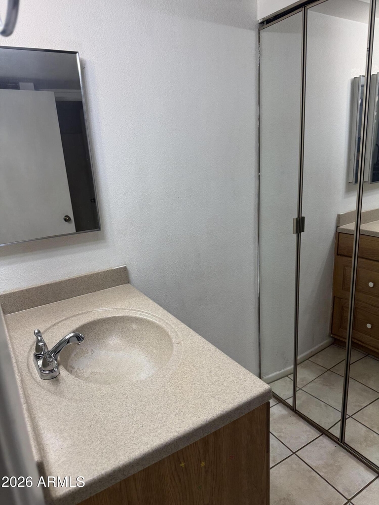 461 W Holmes Avenue - Photo 5