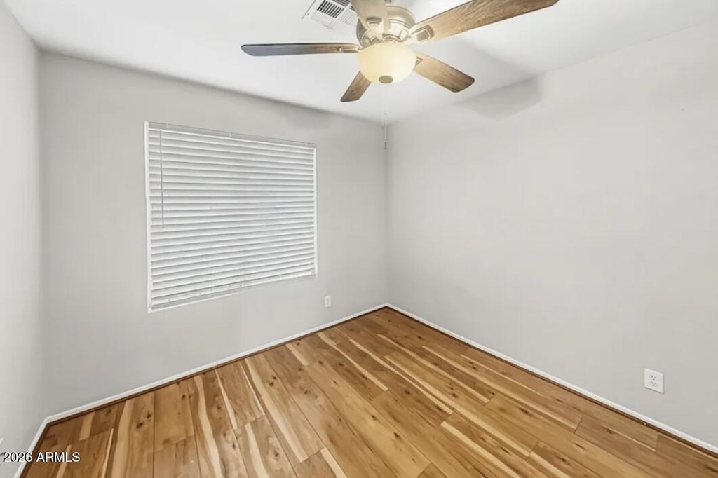 2110 N Ithica Street - Photo 1