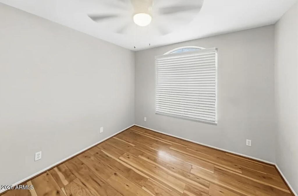 2110 N Ithica Street - Photo 5