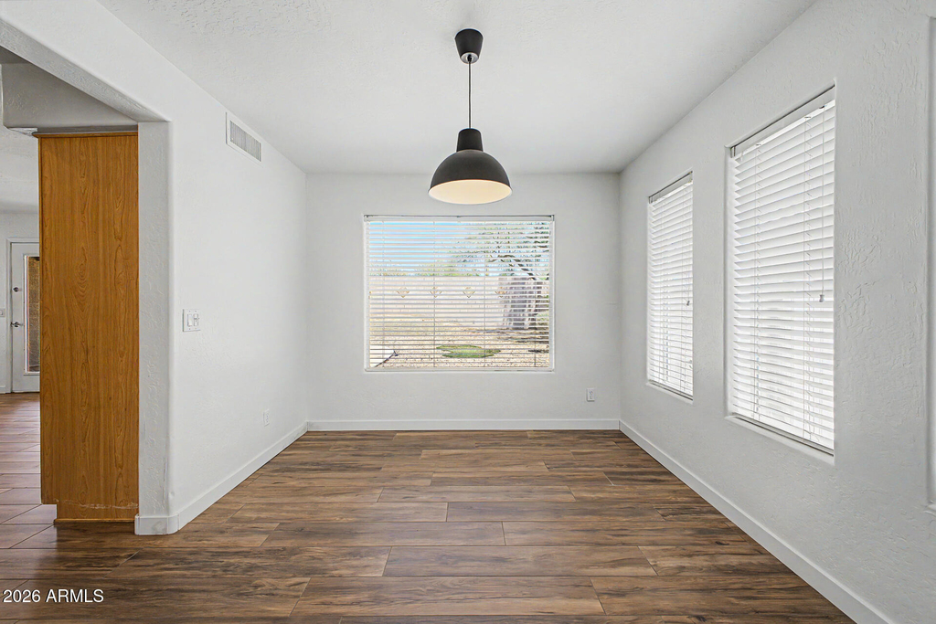 28433 N 47th Street - Photo 7