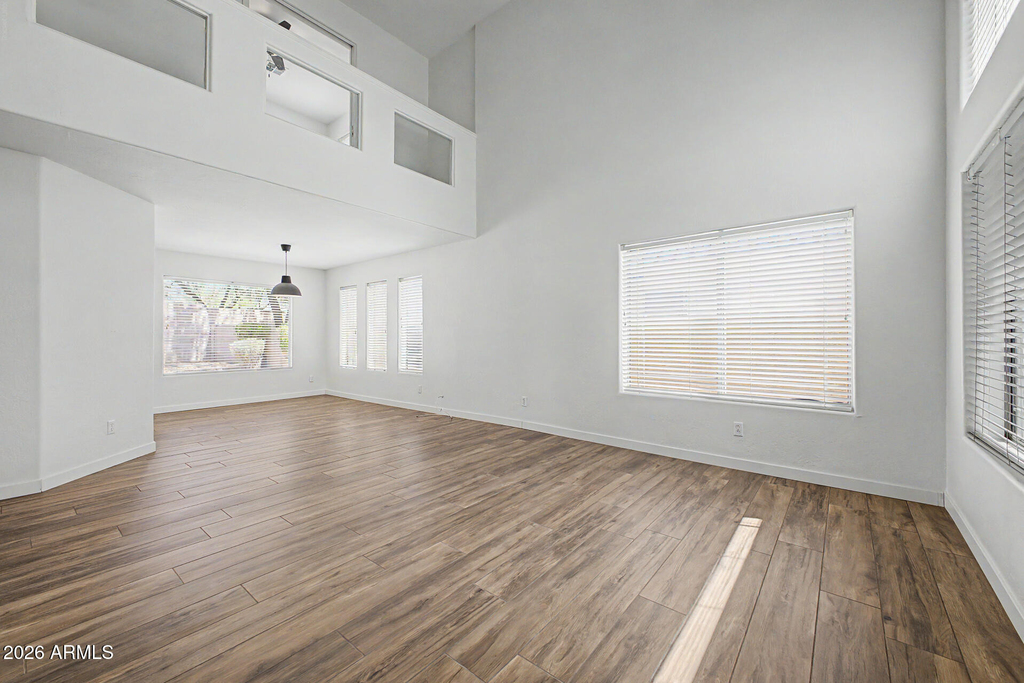 28433 N 47th Street - Photo 4