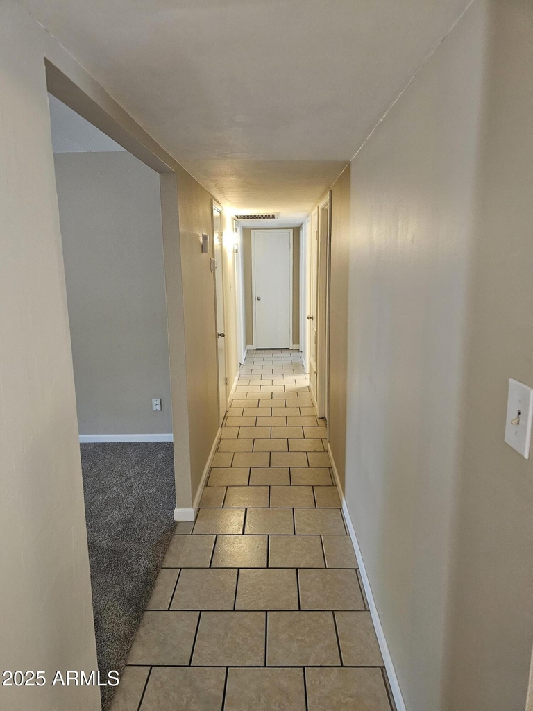1409 E Alameda Drive - Photo 3