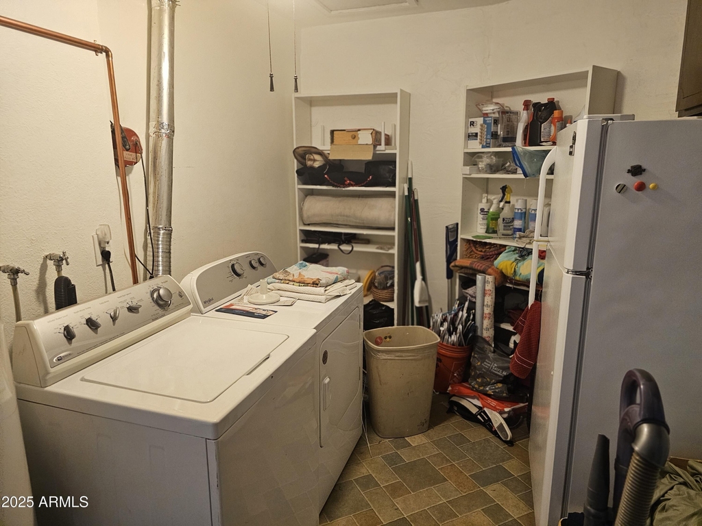 1409 E Alameda Drive - Photo 17