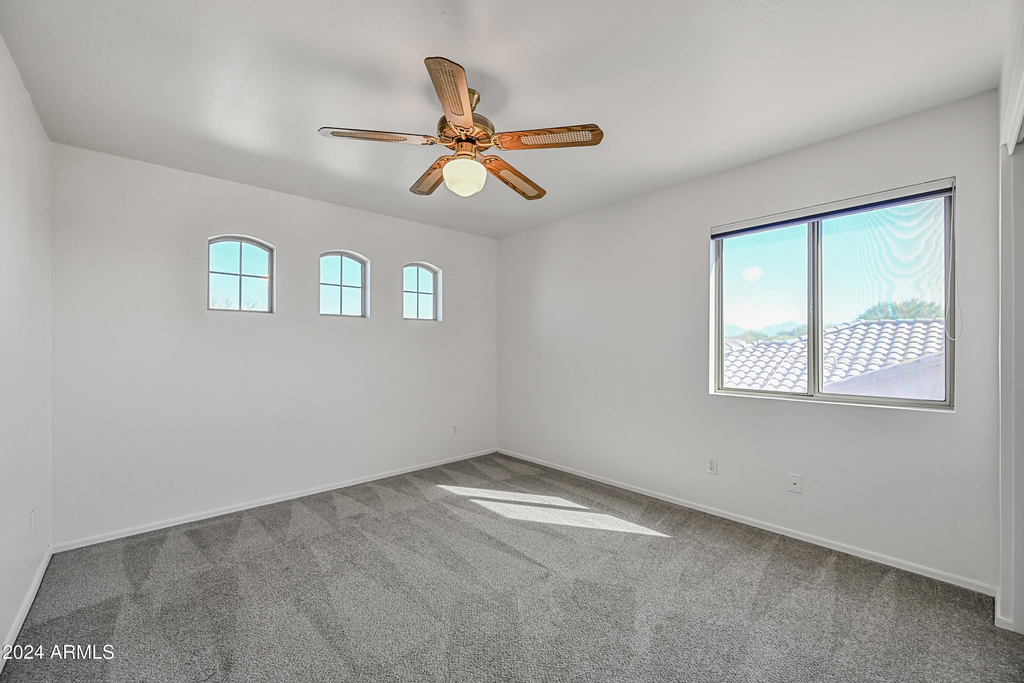 4633 E Robin Lane - Photo 25