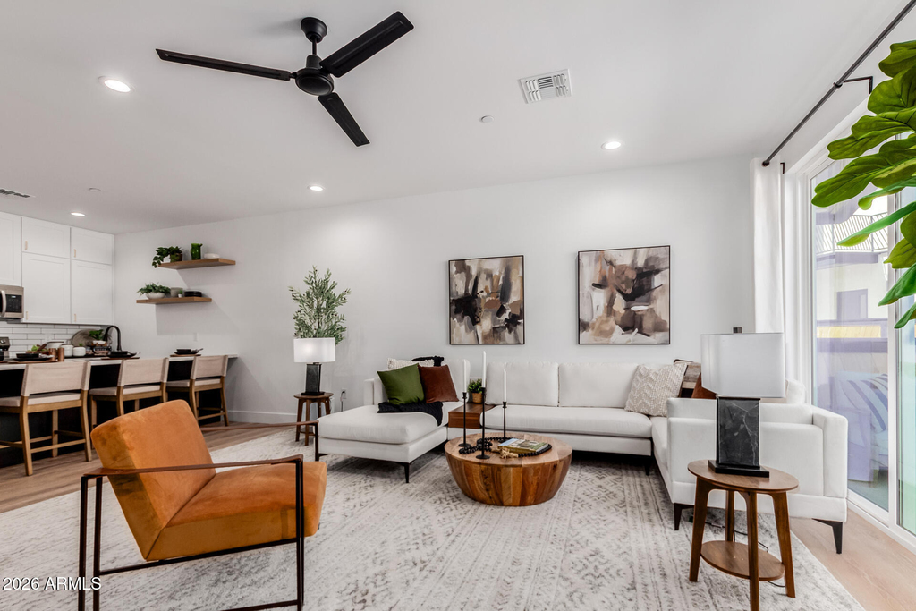 3426 E University Drive - Photo 4
