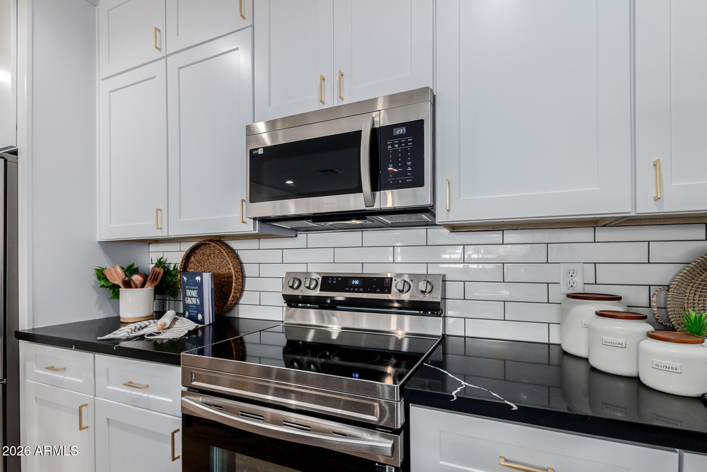 3426 E University Drive - Photo 7