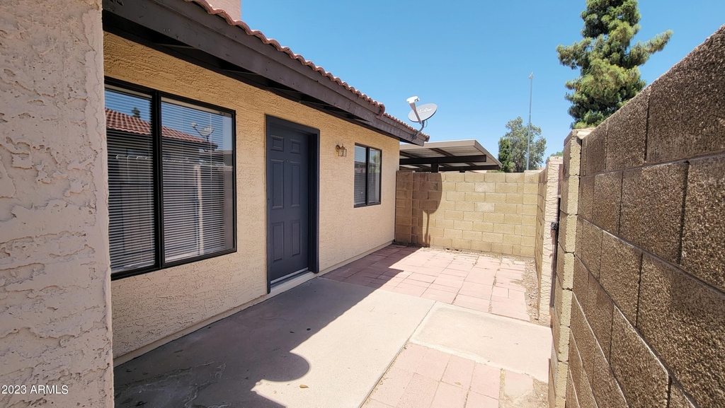 6155 E Greenway Street - Photo 4