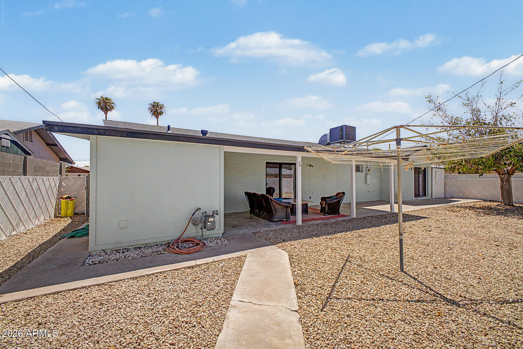1010 W 13th Street - Photo 27
