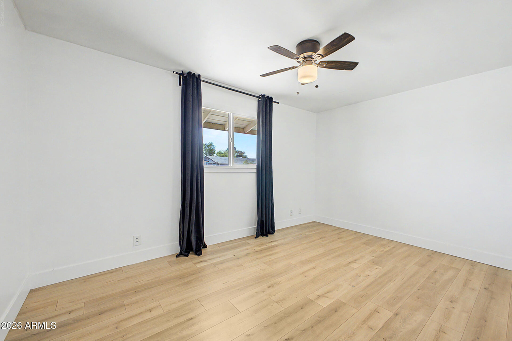 1010 W 13th Street - Photo 20