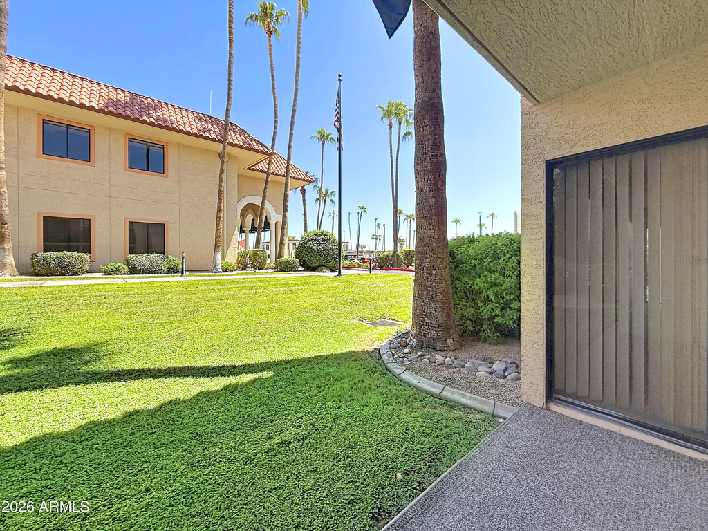 10330 W Thunderbird Boulevard - Photo 19