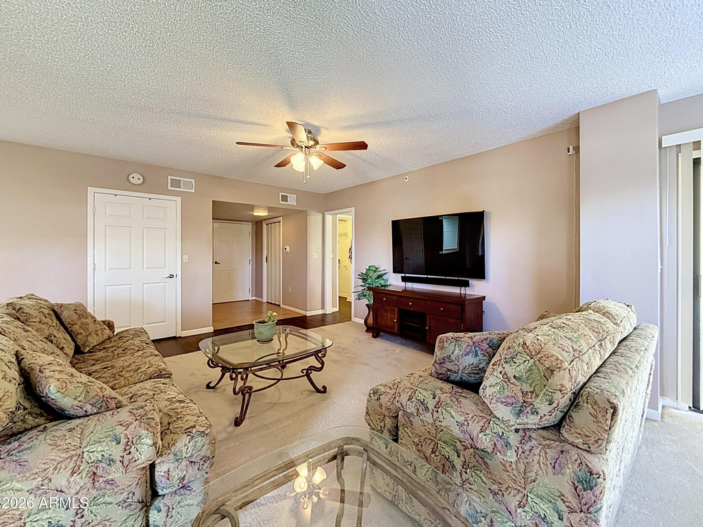 10330 W Thunderbird Boulevard - Photo 4