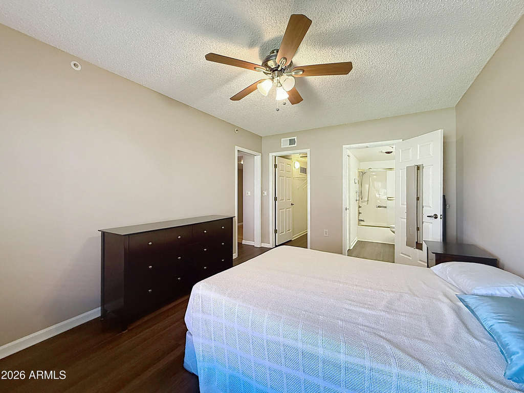 10330 W Thunderbird Boulevard - Photo 15