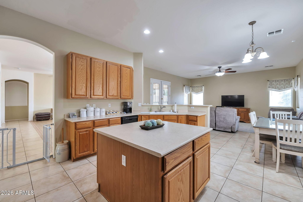 8807 W Carole Lane - Photo 9